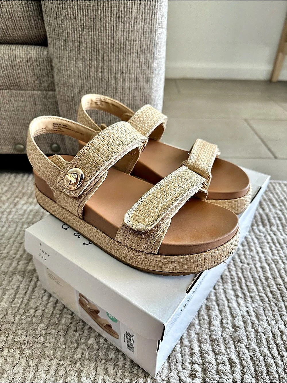 A New Day Tanner Strappy Platform Sandals Beige US 8.5